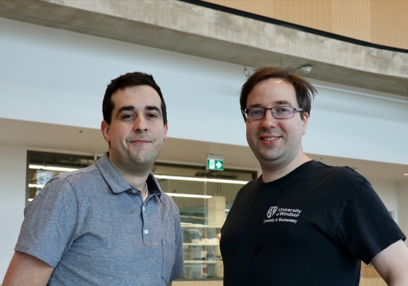 University of Windsor professors Simon Rondeau-Gagné and John Trant received the 2019 Thieme Chemistry Journal Award.