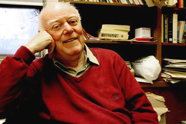 UWindsor professor emeritus Alistair MacLeod