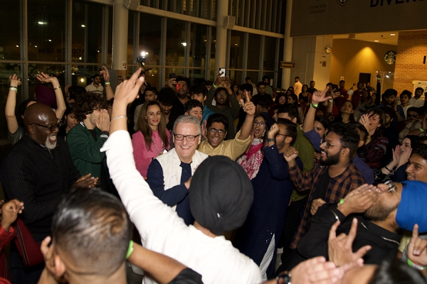 Robert Gordon dancing with students