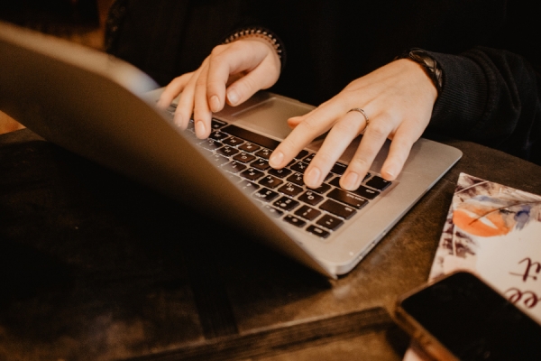 hands on computer keyboard