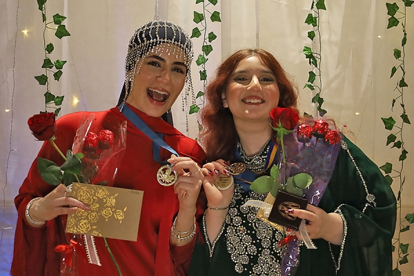 Linda Alrefaee and Hanan Zahra