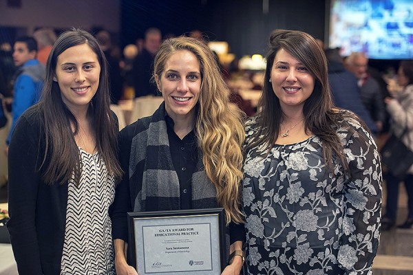 Sara Santarossa, Elizabeth Ismail, Laura Chittle