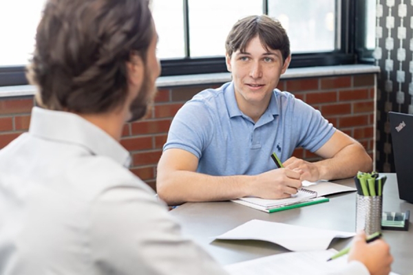 student shadowing mentor&#039;s job