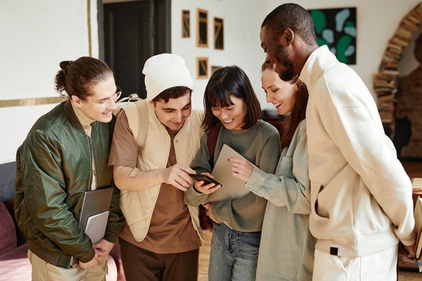 students touring campus