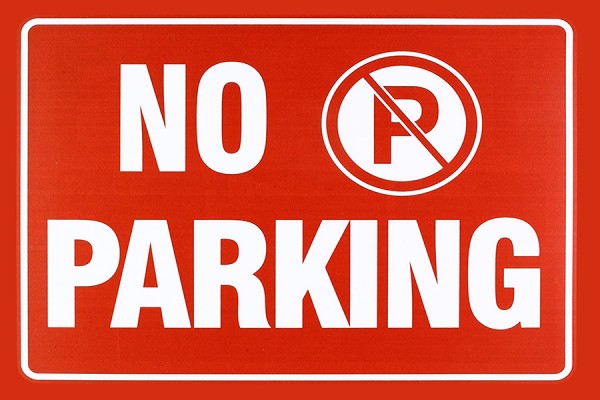 Sign reading &quot;No Parking&quot;