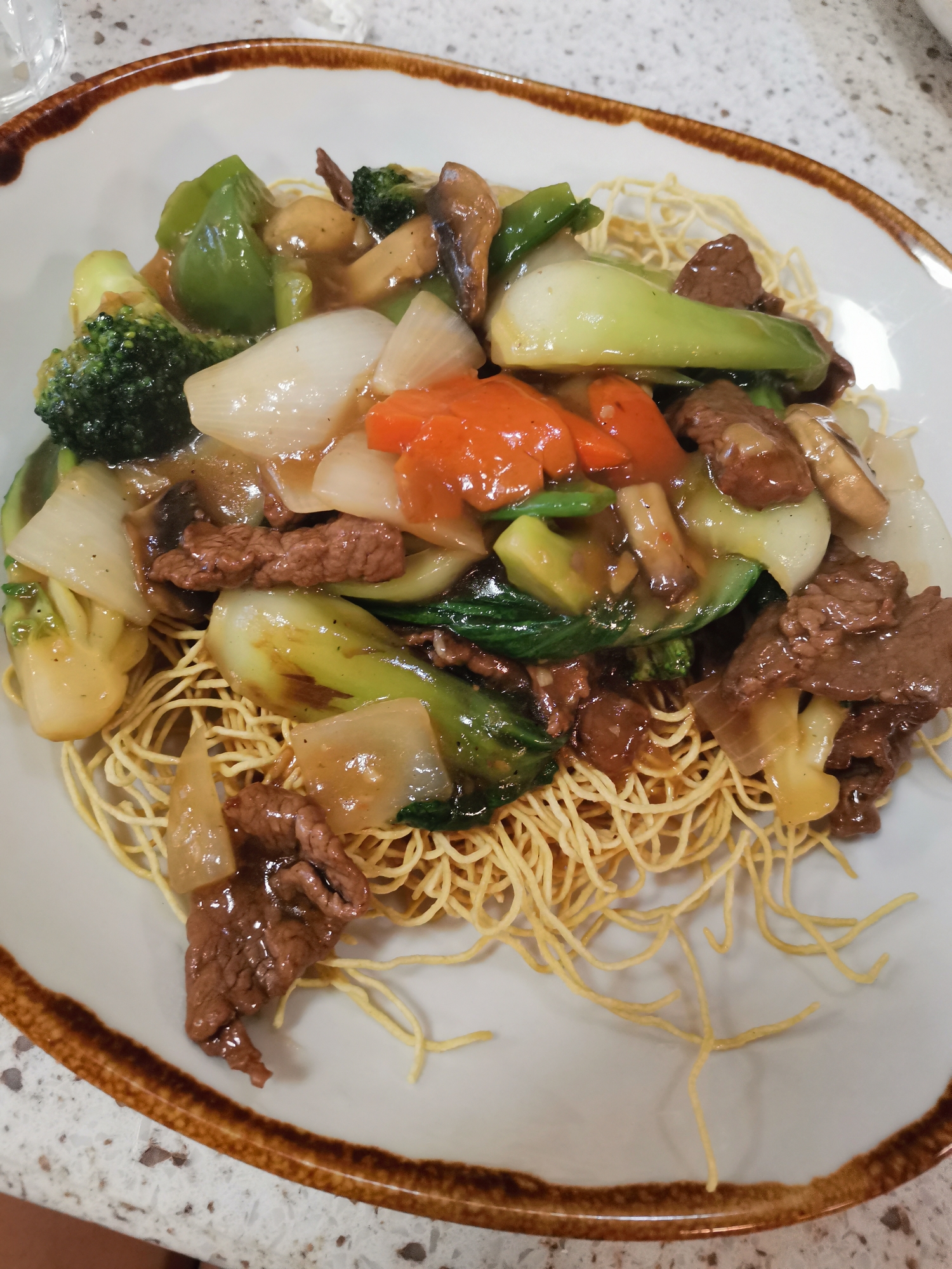 Chinese noodles with mixed veggies